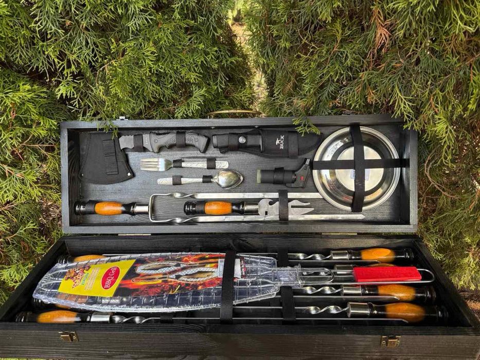 Эксклюзивний подарунковий набір шампурів у кейсі для чоловіка