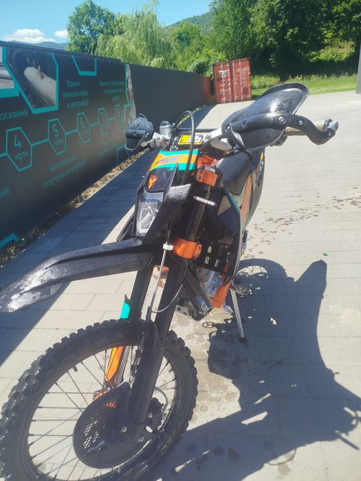 Продам кові адванца 300