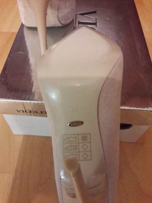 Szpilki Vices beżowe