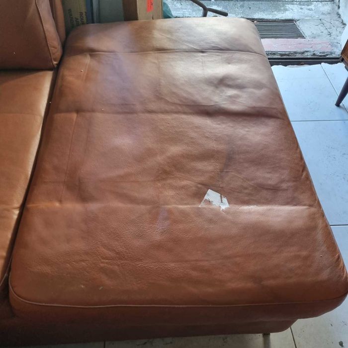 Sofá chaise longue Dinamarquês, couro castanho claro. Hjort Knudsen,