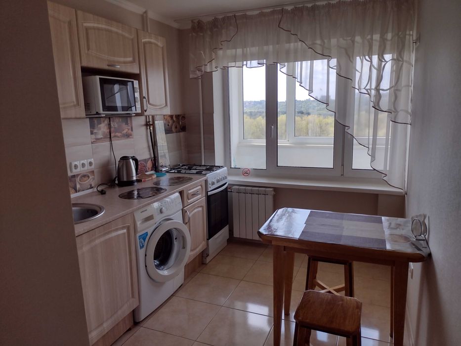 Почасово. Видова м. Лівобережна, Русанівська набережна 16, погодинно п