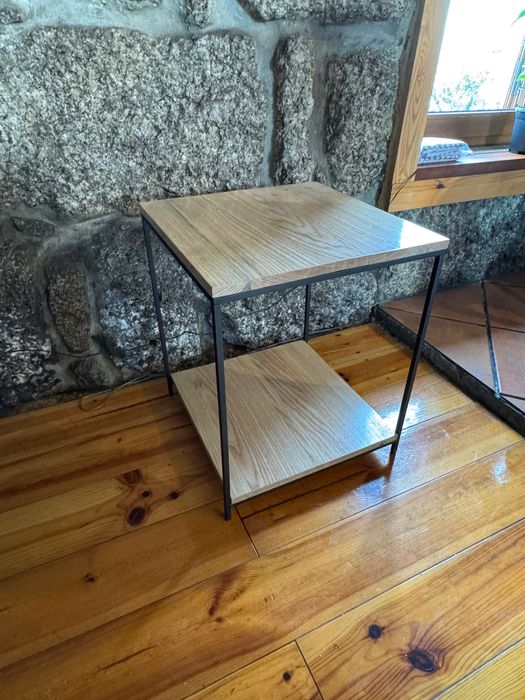 Móvel de entrada mais móvel de apoio