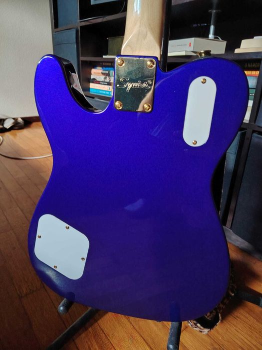 Fender Squier Paranormal Telecaster Troublemaker Roxa