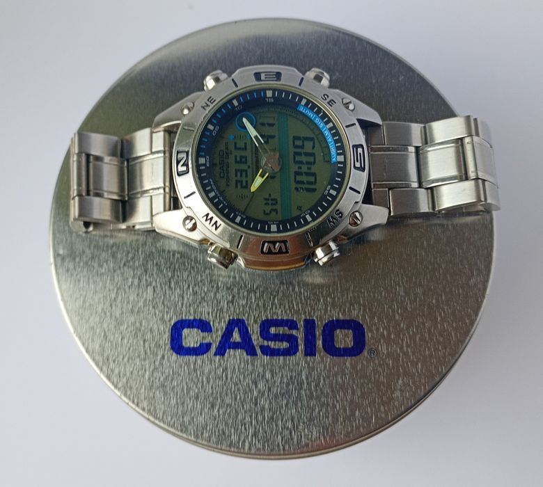 Retro Casio AMW-702 ani-digi Fishing gear moon phase