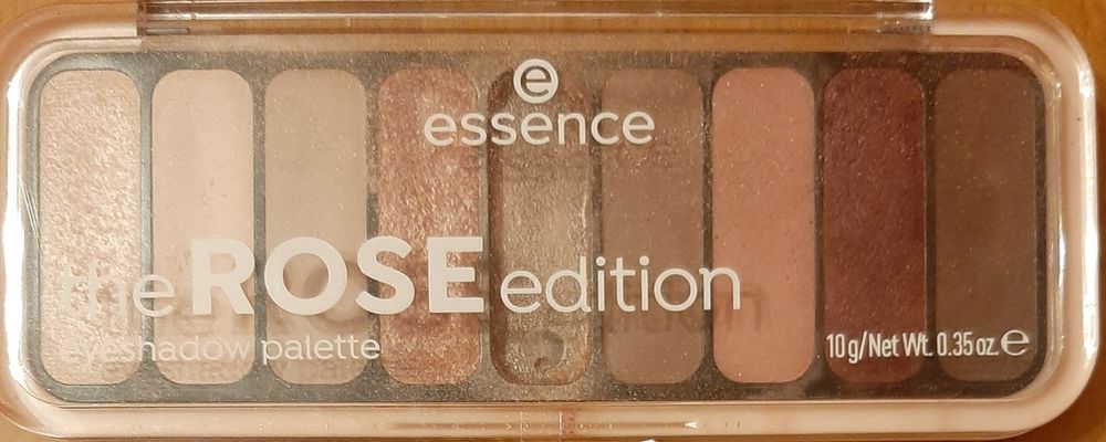Paletą 8 cieni essence