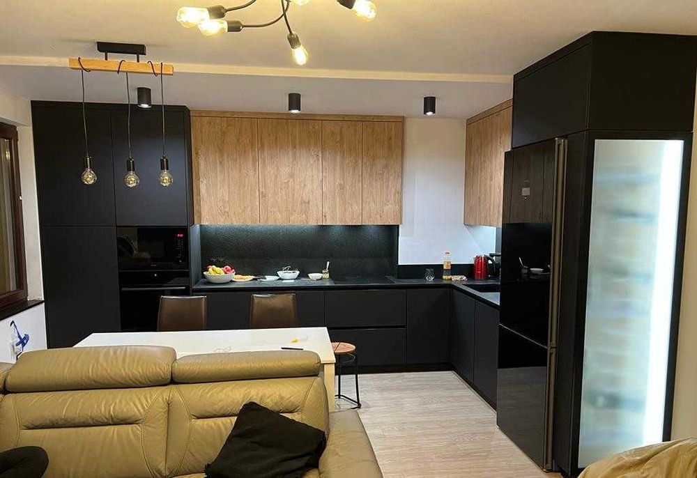 Meble kuchenne,Meble pokojowe,Łazienkowe,Szafy,Garderoby ,Nietypowe