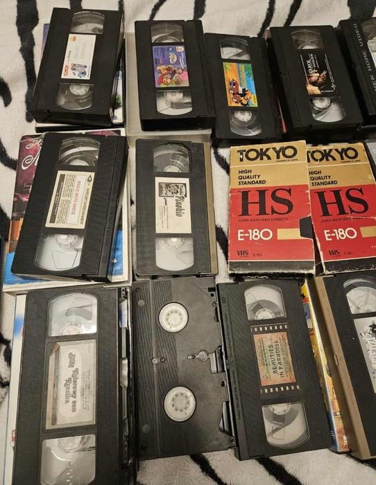 Sprzedam kasety VHS