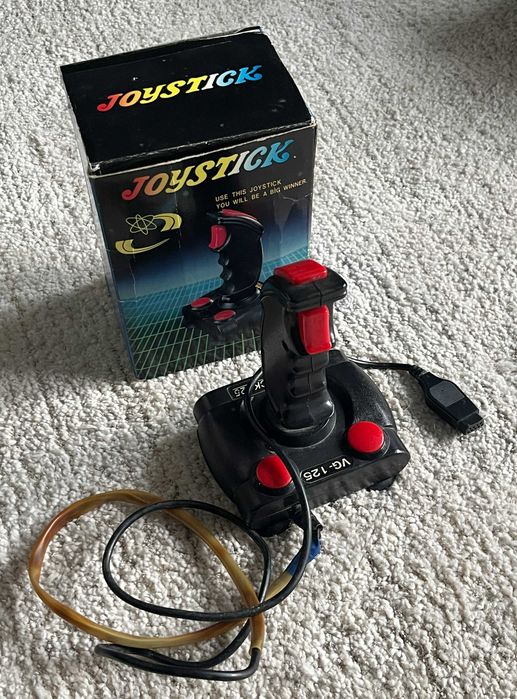 Joystick do Amiga, Atari, Commodore