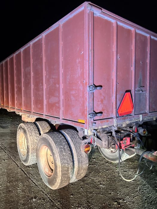 Przyczepa przyczepy rolnicze skorupa tandem