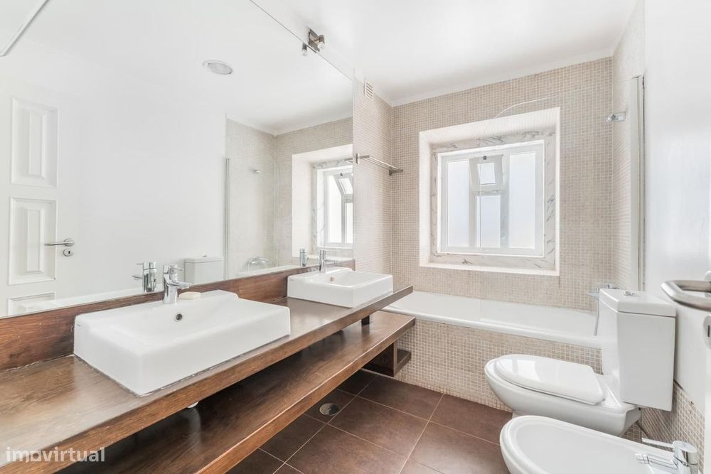 Apartamento T2 + 1 com vista, Estrela, Lisboa