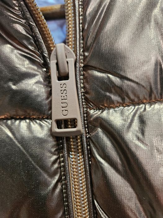 Kurtka Guess miedziana XS