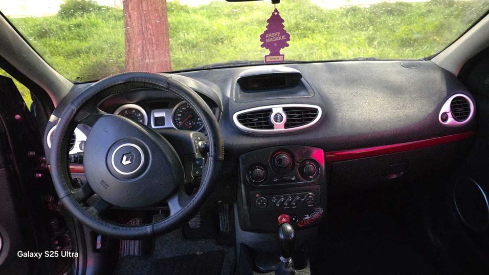 Renault clio 1.2 gasolina-Mecanica impecável