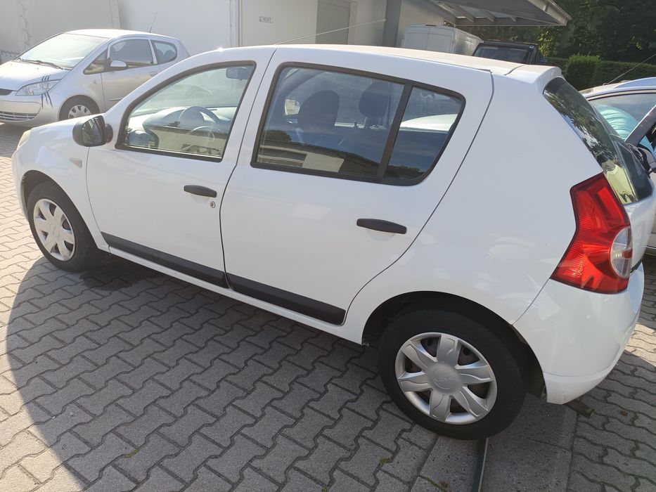 Dacia Sandero 1.4 benzyna 2010 rok z klimą
