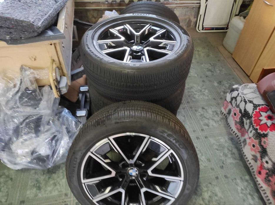 Диски БМВ 440 с рез245/45-18 и 275/30-20 пробег 1000км