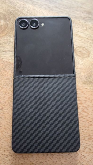 Samsung Galaxy Flip 7