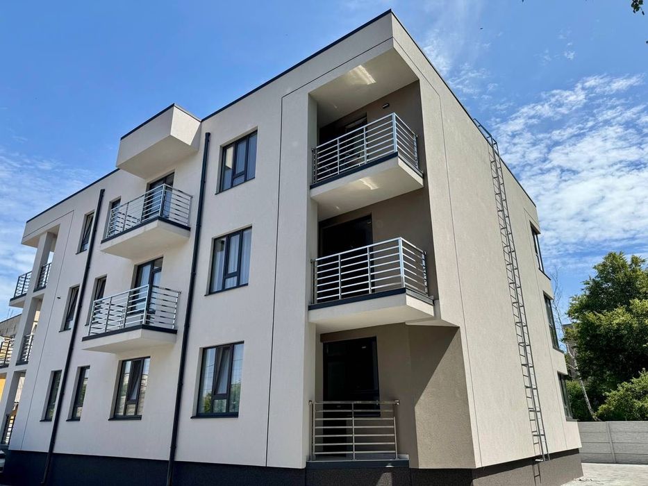 Продам 2-кімнатну квартиру в новобудові!