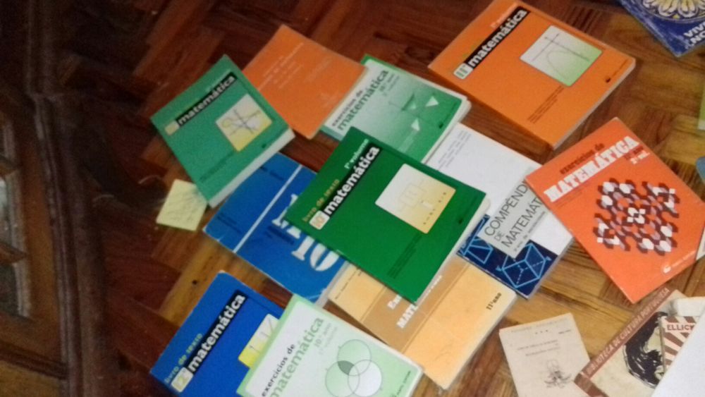 Manuais escolares  Baratos Modernos e + Antigos Low Cost  Desde 1E.