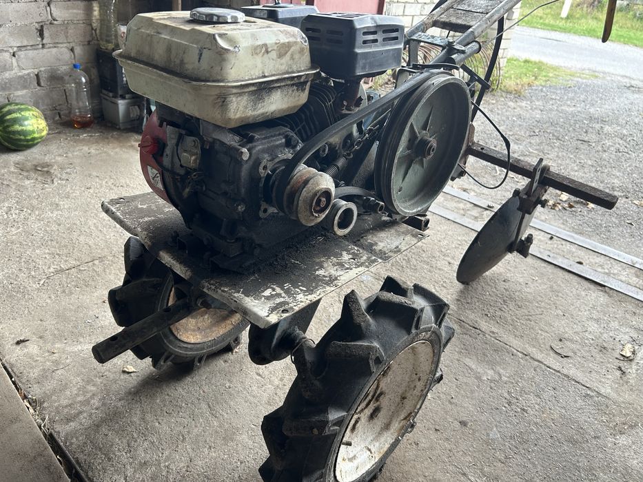 Продам бензиновий мотоблок