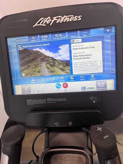 Orbitrek Life Fitness Elevation 95X Discover SE gwarancja