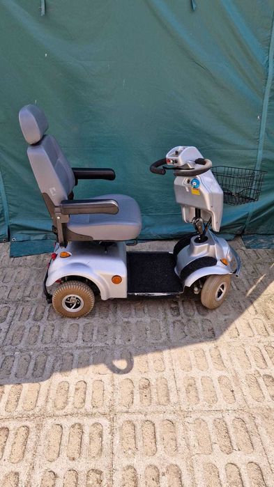 Skuter wózek inwalidzki elektryczny dla seniorów KOSZYK Dietz Agin