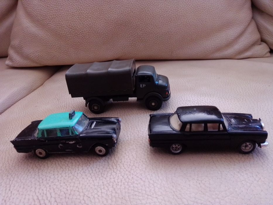 Metosul Mercedes Rabo Peixe/Mini/Citroen BSapo/Camião Berliet Tr12 Ixo