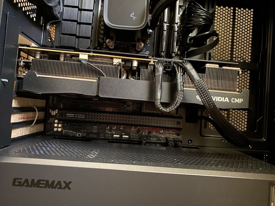 Nvidia CMP90 hx відеокарта в гарному стані