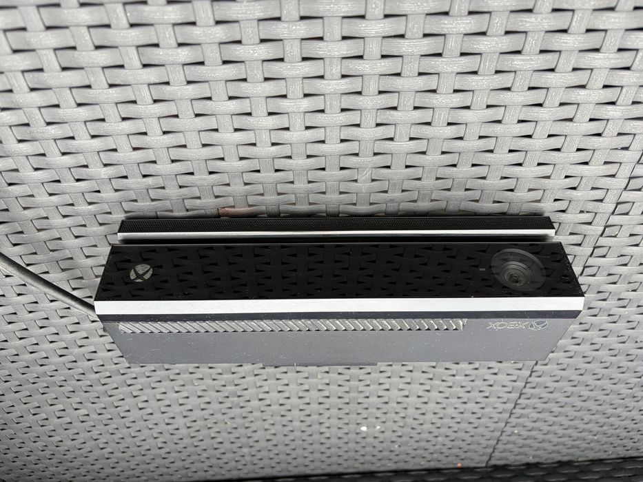 Xbox one z kinectem 2 pady