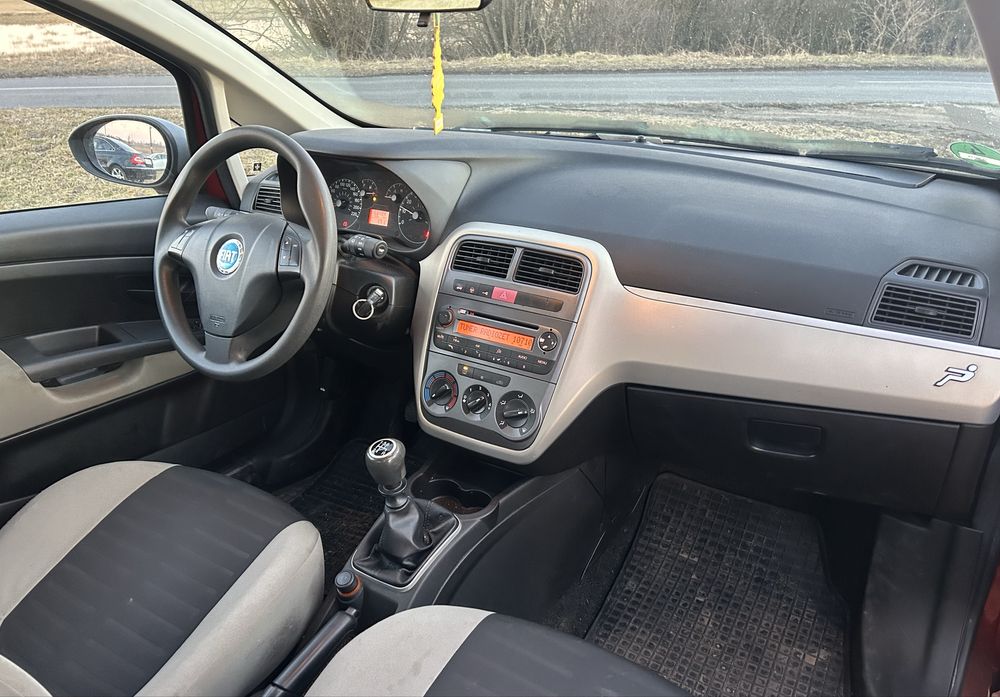 Fiat Grande Punto   KLIMATYZACJA