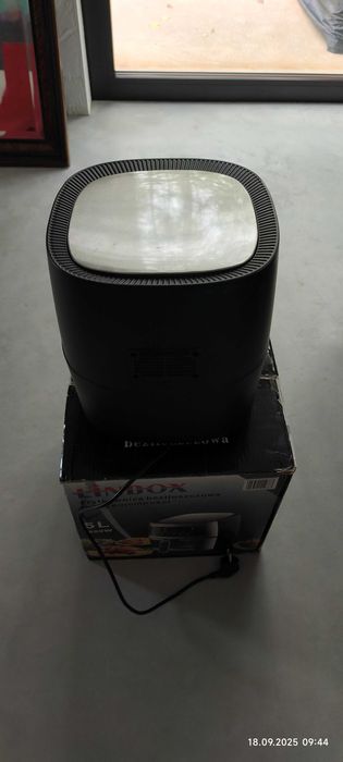 frytkownica beztłuszczowa marki LINBOX, model 5503, moc 1600W