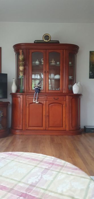 meble klasyczne, staromodne, lata 90'