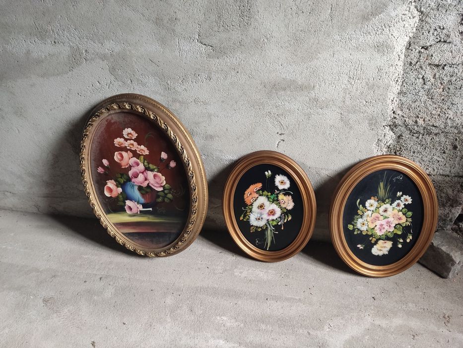 Quadros antigos pintados a mao