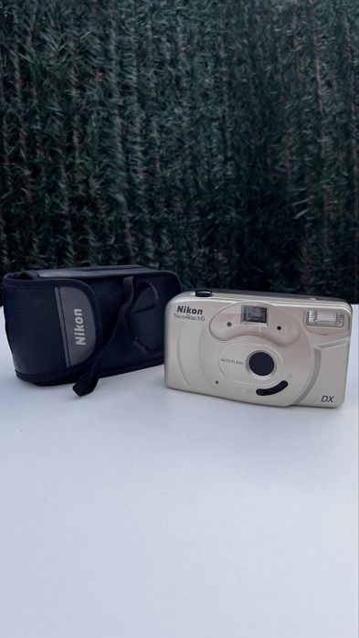 Camera analogica Nikon nice touch 6