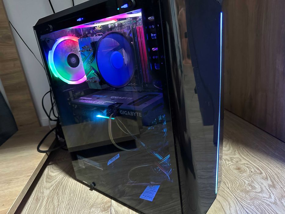 Потужний CORE I7 + GEForce 3600TI +20Gb +SSD, стан нового