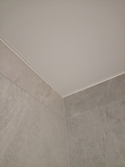 Натяжні стелі...