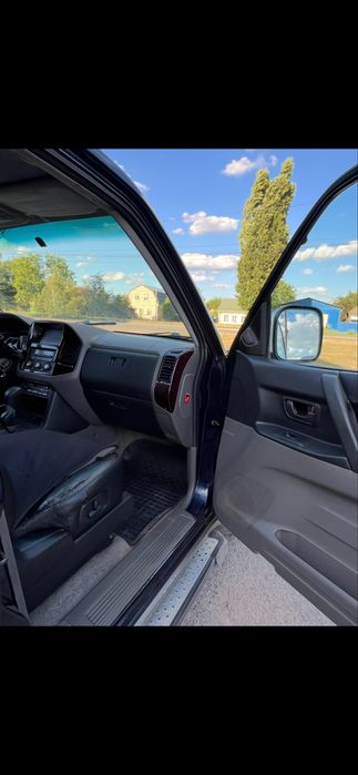 Продам Mitsubishi Pajero