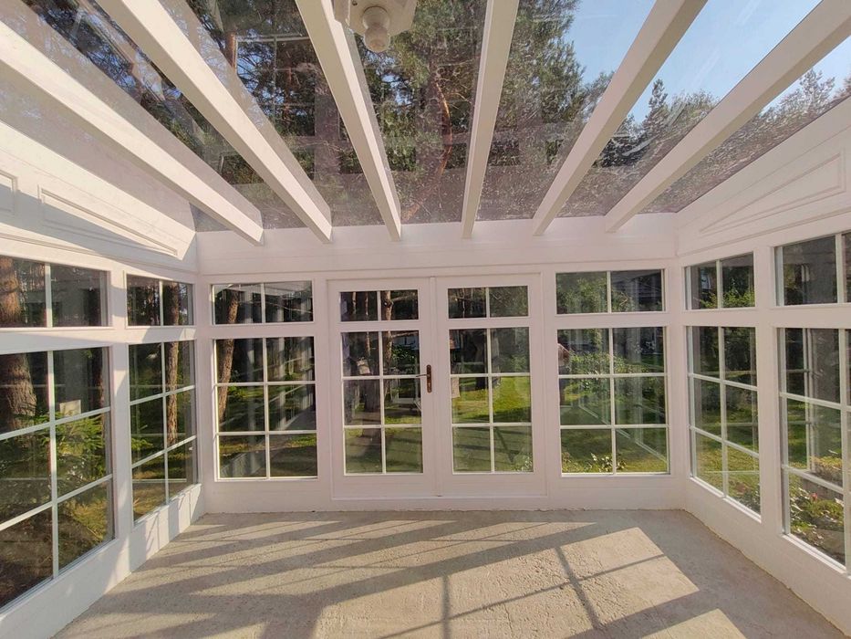 Ogród zimowy w stylu angielskim / przezroczysty dach / poliwęglan lity
