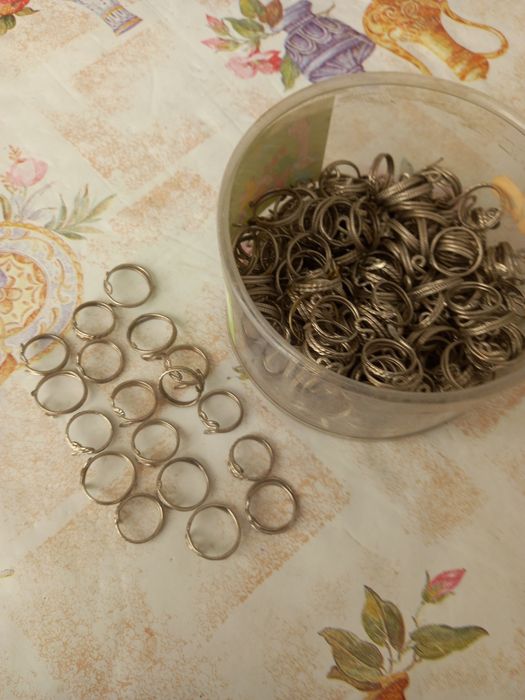 Намисто і серьожки виготовлені в  україні кольца