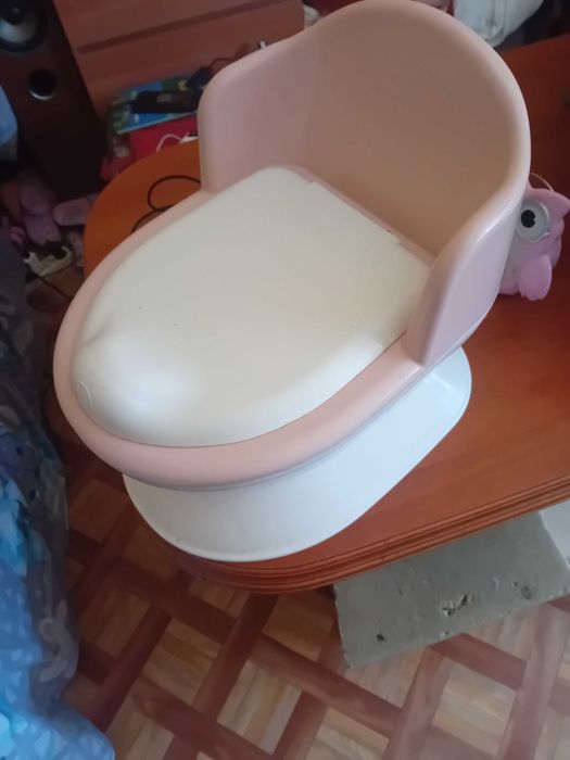 Nocnik z oparciem dla  dużego dziecka