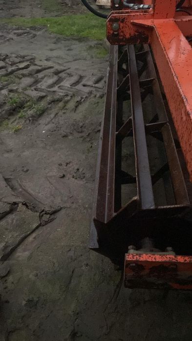 Zestaw uprawowo siewczy