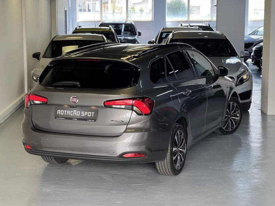 Fiat Tipo Station Wagon 1.3 M-Jet Lounge Tech