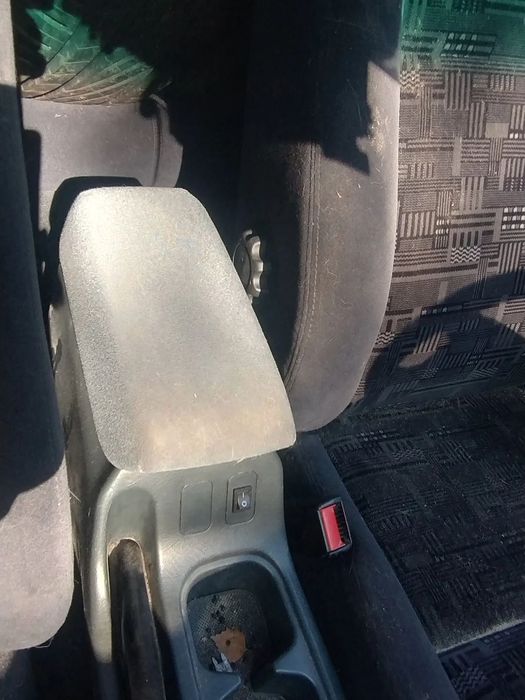 HONDA ACCORD VI LIFT 97-02 r. 5D SEDAN PODŁOKIETNIK + TUNEL ŚRODKOWY +