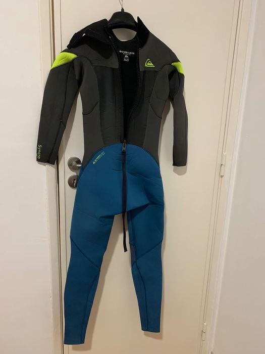 Fato de surf Quicksilver resistente e confortável em excelente estado