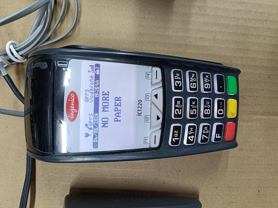 POS- термінал "Ingenico іст 220" для оплати карткою