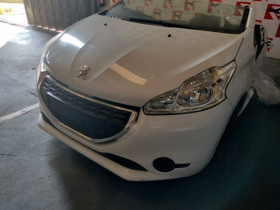 Frente Completa Peugeot 208 1.0i 2012 #F50