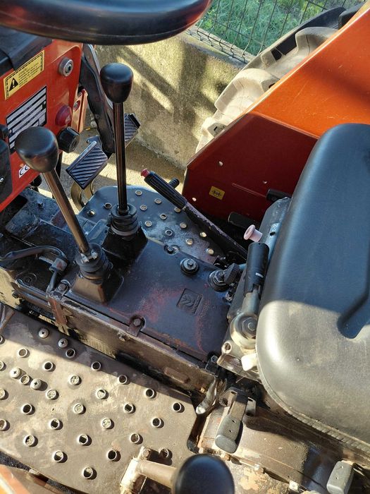 Trator NEW HOLLAND 45-66