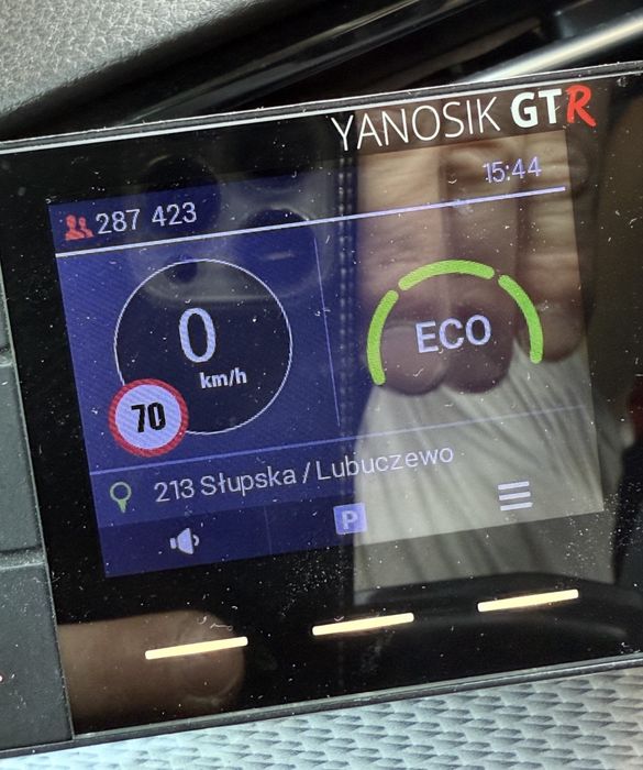 Yanosik GTR dożywotni abonament sprawny