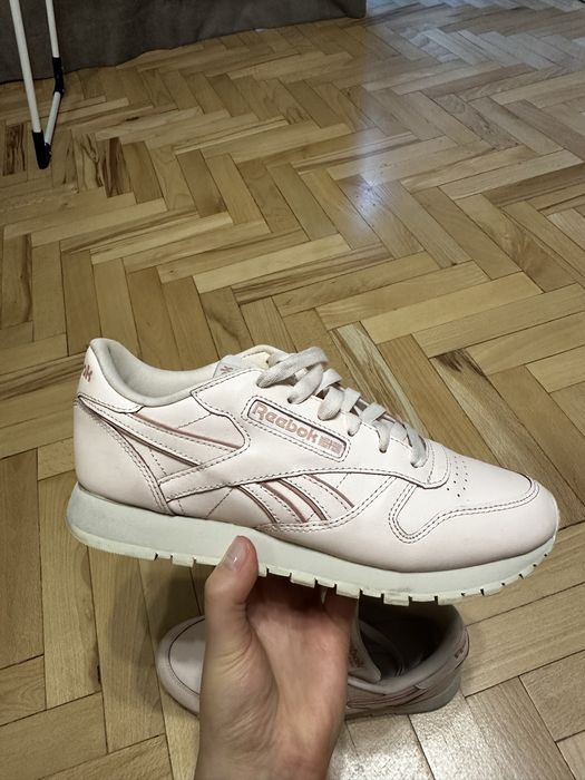 Продам кросівки «Reebok»