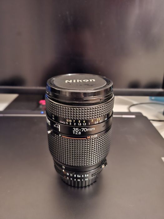 Nikon Nikkor 35–70mm f/2.8
Sprzedam obiektyw Nikon Nikkor 35–70mm f/2