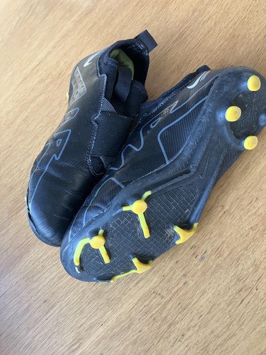 Korki lanki Nike 34    21,5cm