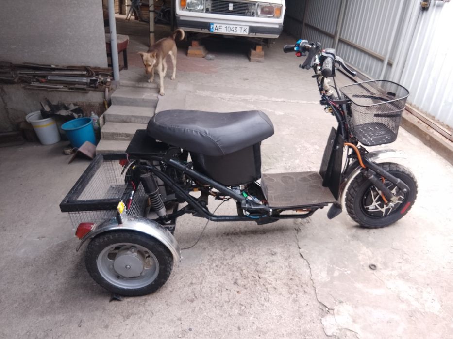 Продам электроскутер.